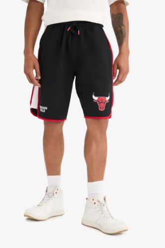 DeFactoFit NBA Chicago Bulls Standart Fit Cepli Bermuda Şort